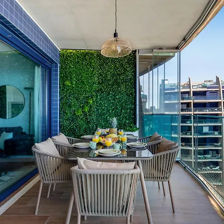 Апартаменты Panorama Seaview Deluxe *